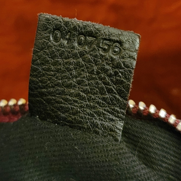 ⭐CHLOÉ 💯Authentic Patent Leather Handbag - Picture 14 of 16